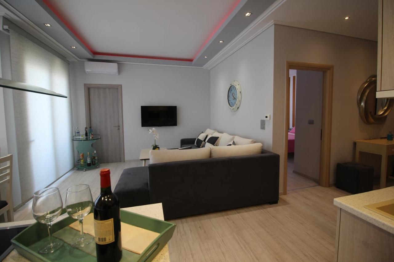 Luxury Seafront Apartments Sarandë Exterior foto