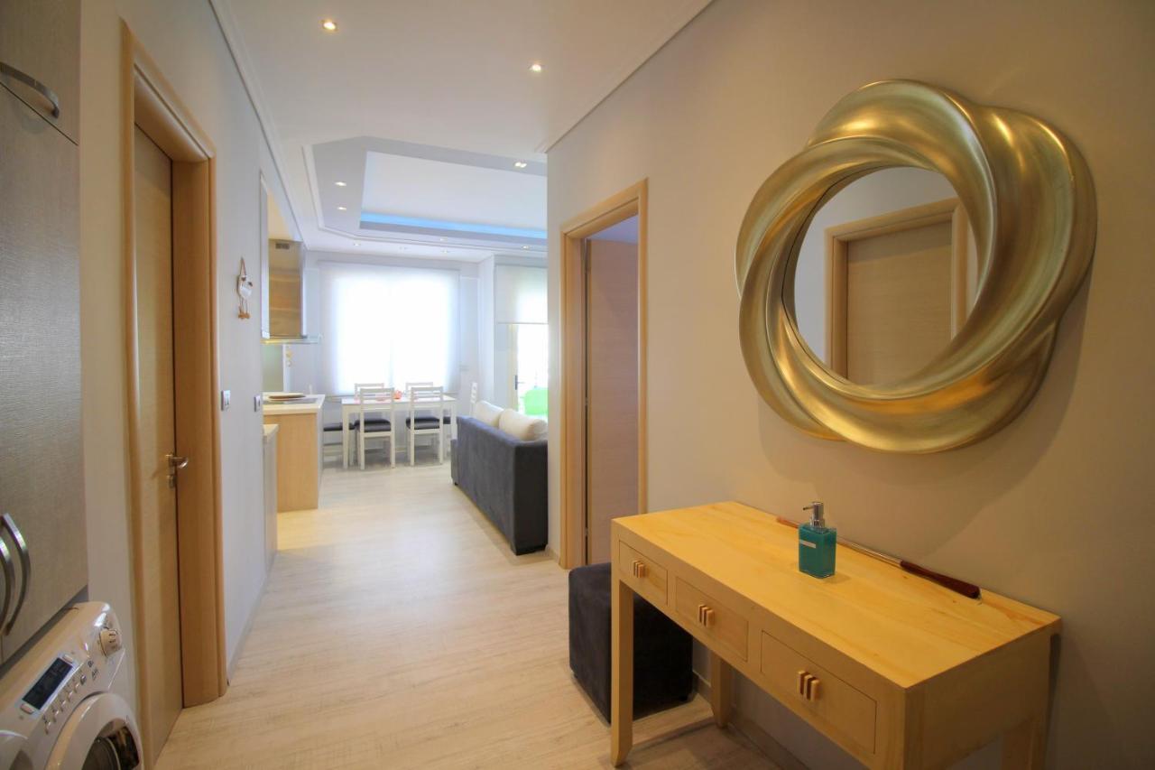 Luxury Seafront Apartments Sarandë Exterior foto