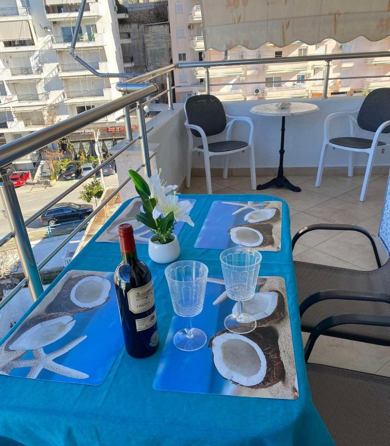 Luxury Seafront Apartments Sarandë Habitación foto